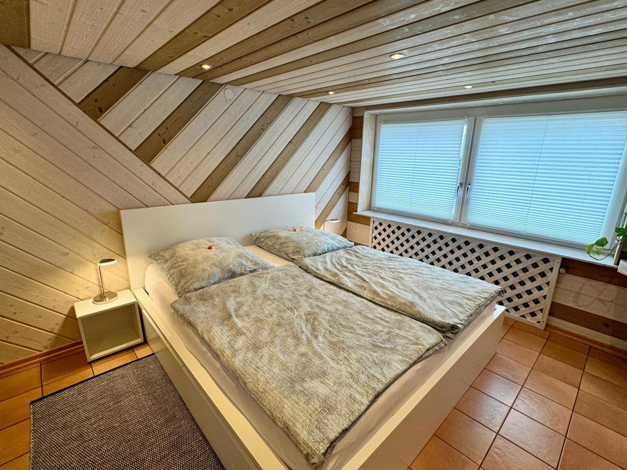 Schwabennestle - Ferienwohnung Albstadt-Onstmettingen 外观 照片